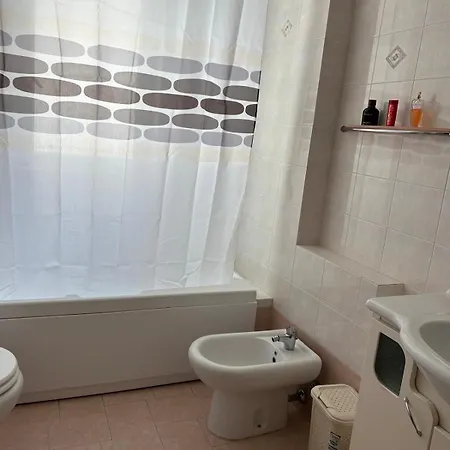 Polisnea 아파트 폴리나노 아마레